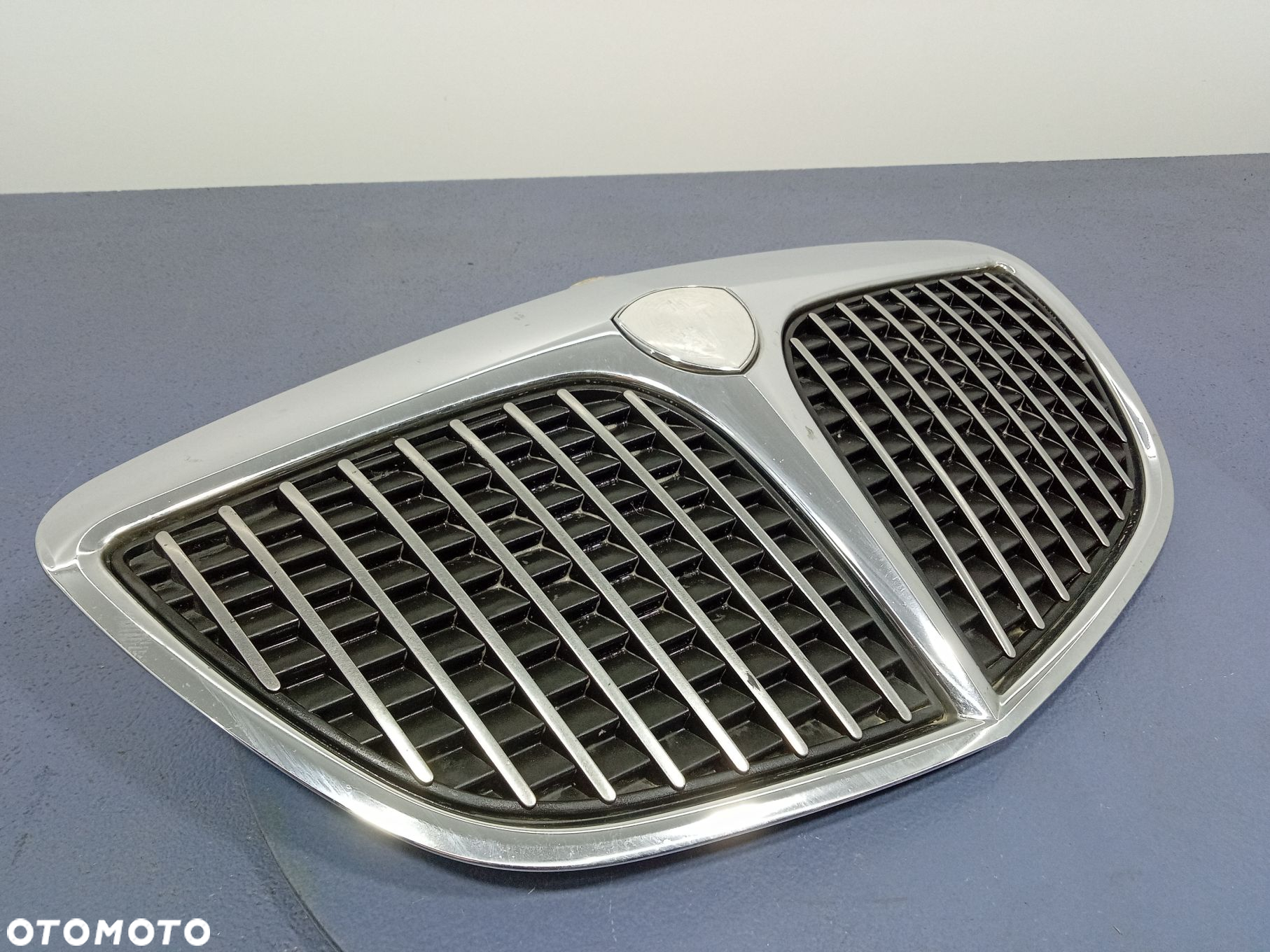 LANCIA MUSA 04- YPSILON II 03- ATRAPA CHŁODNICY GRILL 735349457 - 3