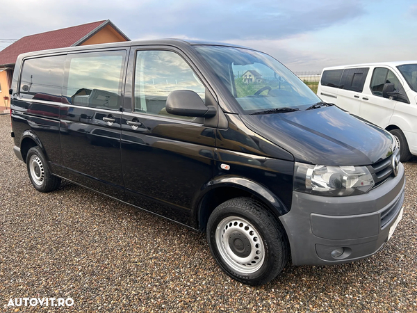 Volkswagen Transporter - 4