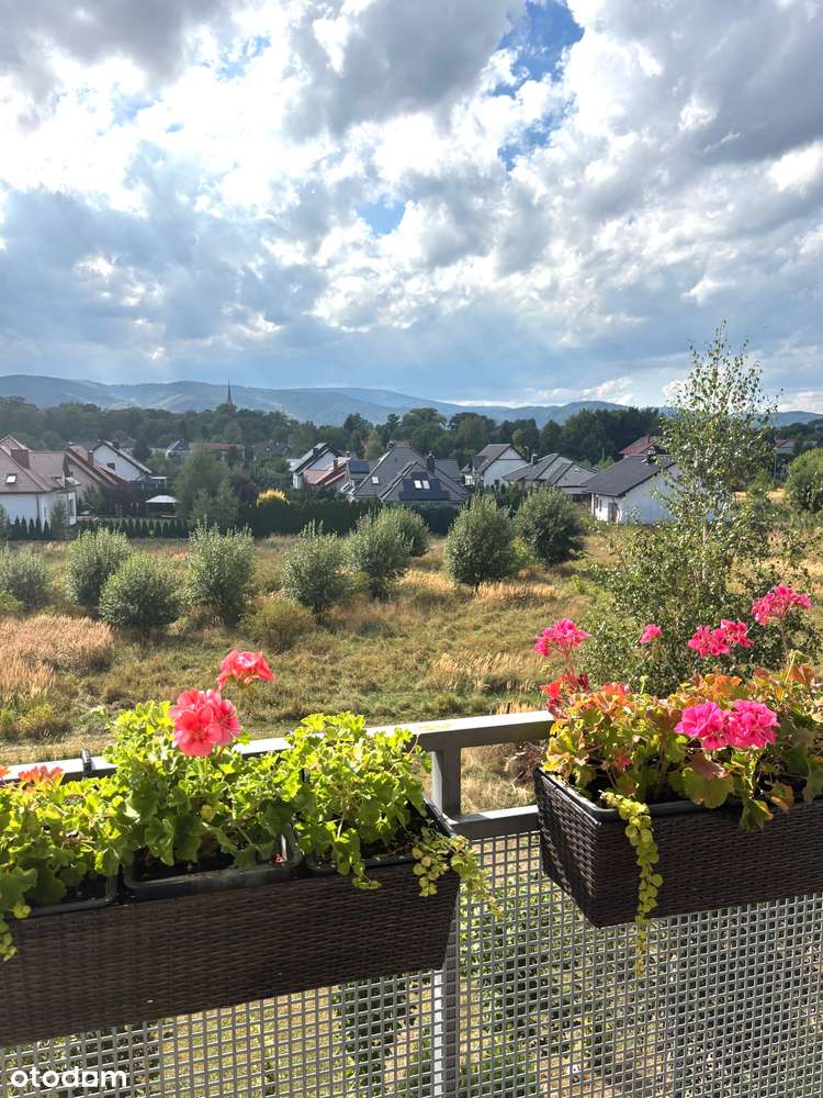 Nowoczesne mieszkanie 4-pokojowe z widokiem na Góry Sowie – Bielawa-10