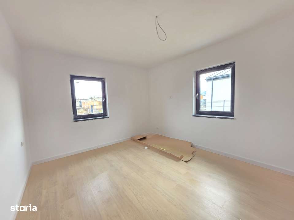 Casa individuala cu patru camere pe parter, Zarnesti-2