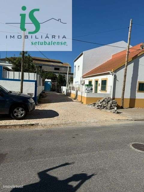 MORADIA T4 NO CENTRO DA COMPORTA ( A  POUCOS PASSOS DO HOTEL E DAS PRA-22