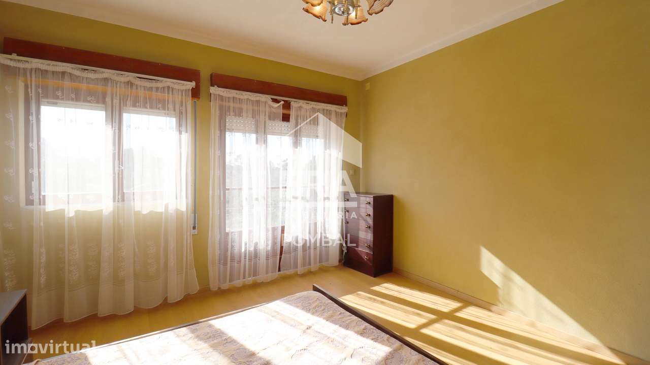 Moradia T5, localizada em Pelmá, Alvaiazere-11