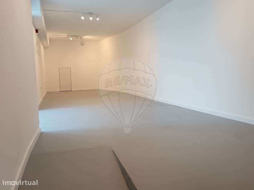 Escritório  para arrendamento - Grande imagem: 2/5