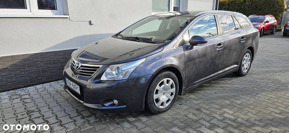 Toyota Avensis Combi 2.0 D-4D Executive - 5