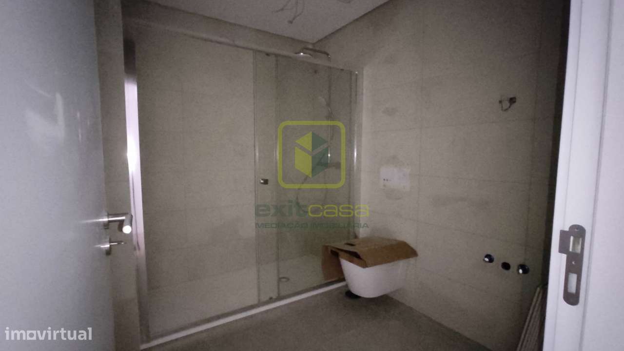 Apartamento T2 Duplex em Aveiro - Grande imagem: 5/21