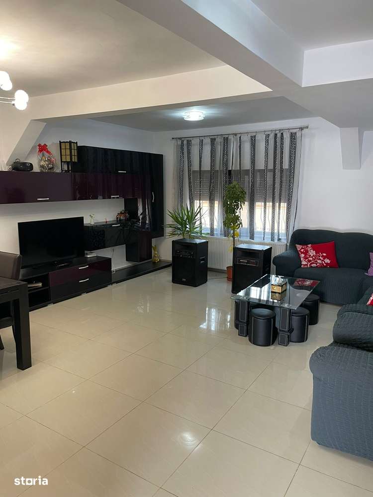 Intermediez vila P+1,compusa din 6 camere,zona de vile,Navodari! - Imagine principală: 1/20