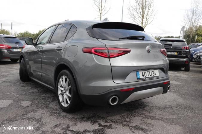 Alfa Romeo Stelvio 2.2 D Super AT8 - 10