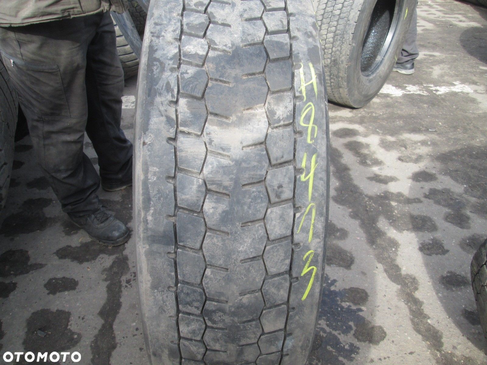 Opona 315/70R 22.5 Bridgestone BRIDGESTONE R-DRIVE 001 Napędowa - 1