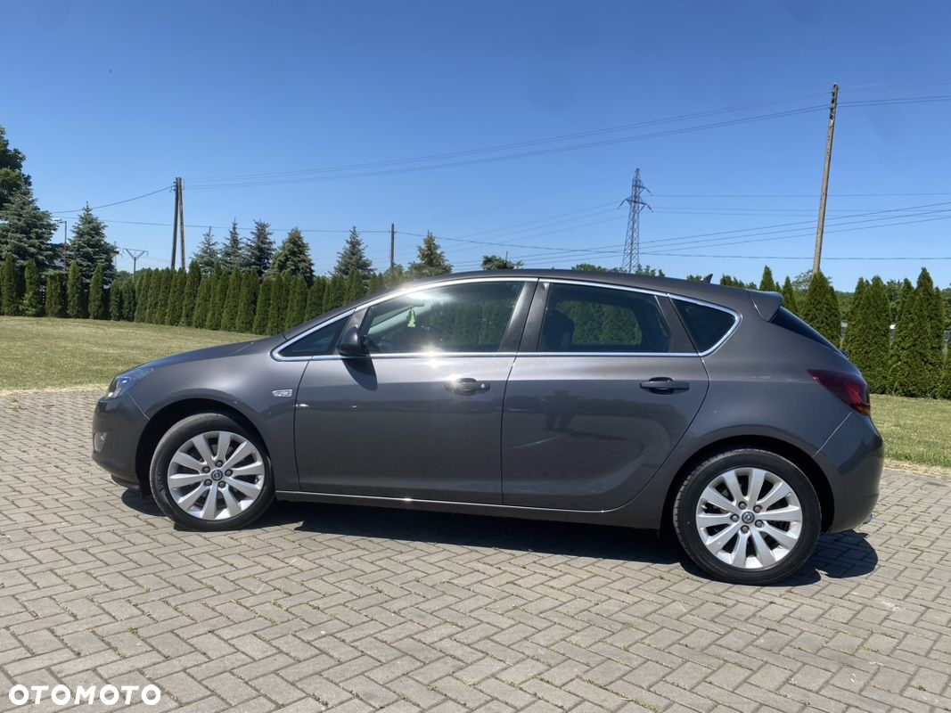 Opel Astra 1.6 Turbo Sports Tourer Automatik - 8