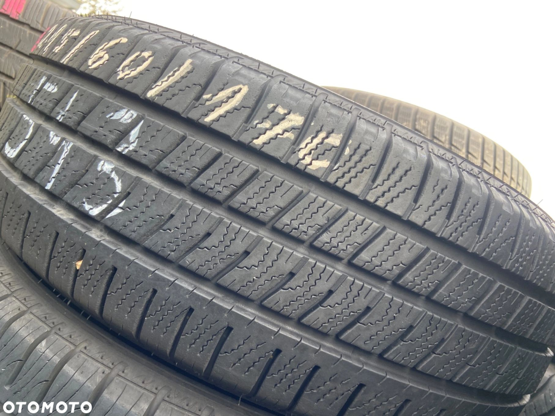 215/60/17C Goodyear Cargo Vector_7,8mm_2szt_(543) - 3