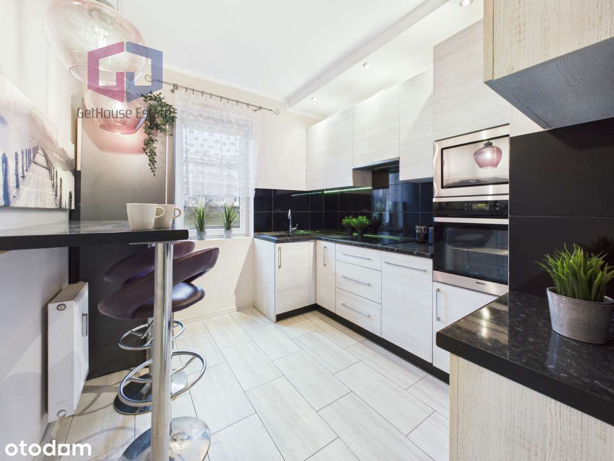 Funkcjonalne 2 pokoje z dużą piwnicą i balkonem-1