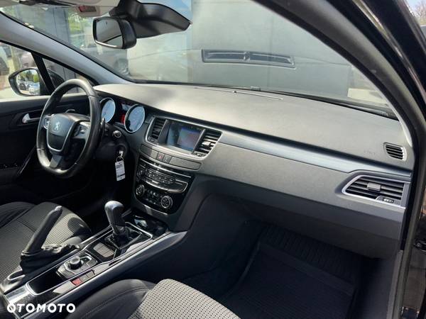 Peugeot 508 1.6 e-HDi Active S&S - 23