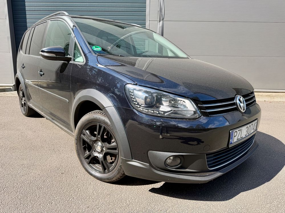 Volkswagen Touran II 2011