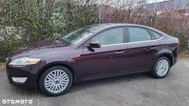 Ford Mondeo 2.0 TDCi Ghia - 22