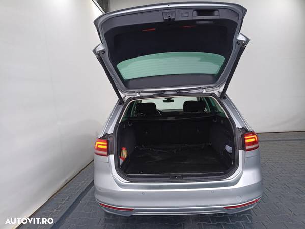 Volkswagen Passat Variant 2.0 TDI DSG Comfortline - 7