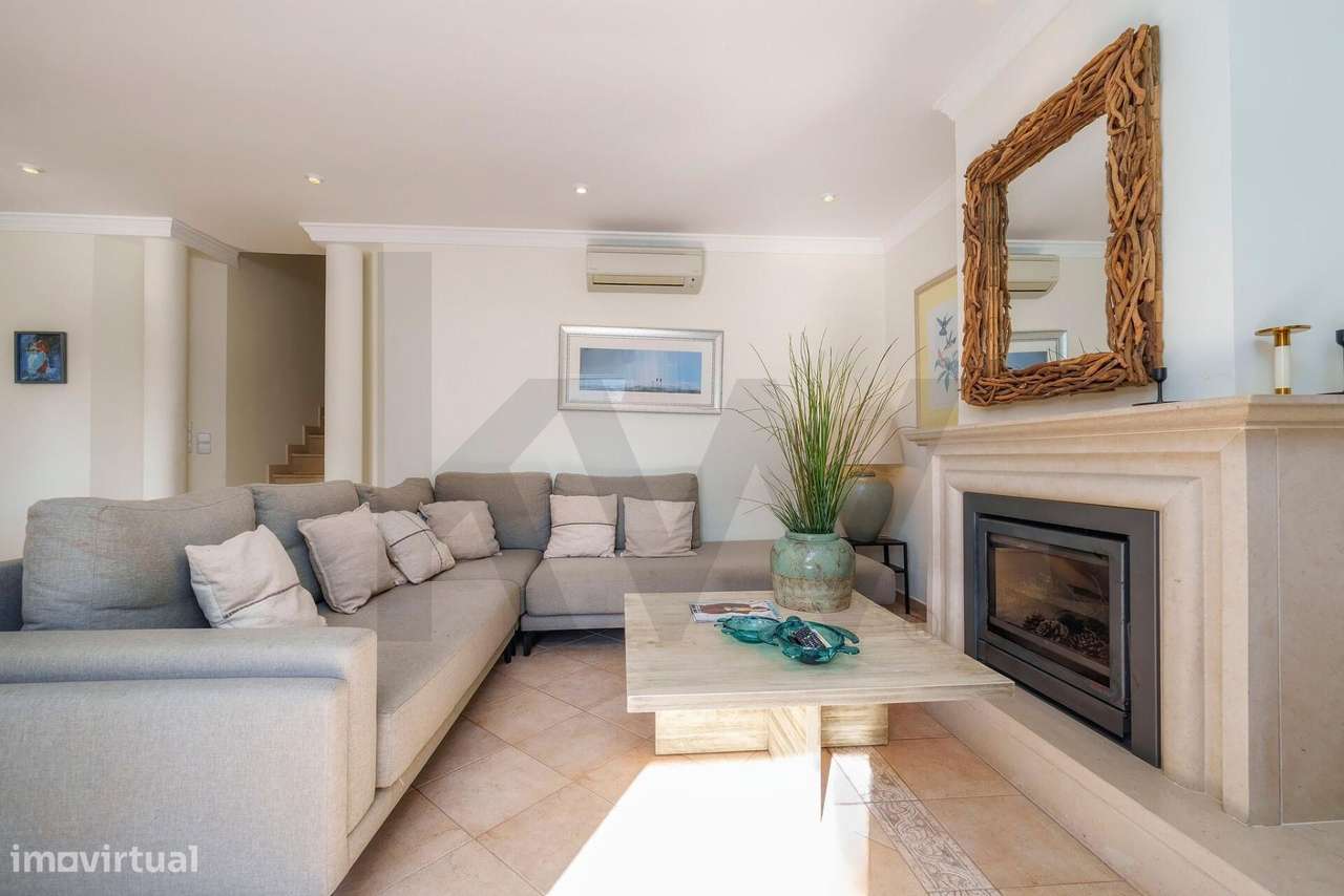 Apartamento T2 com terraço amplo virado a sul em Vale do Lobo, a 4 min-10