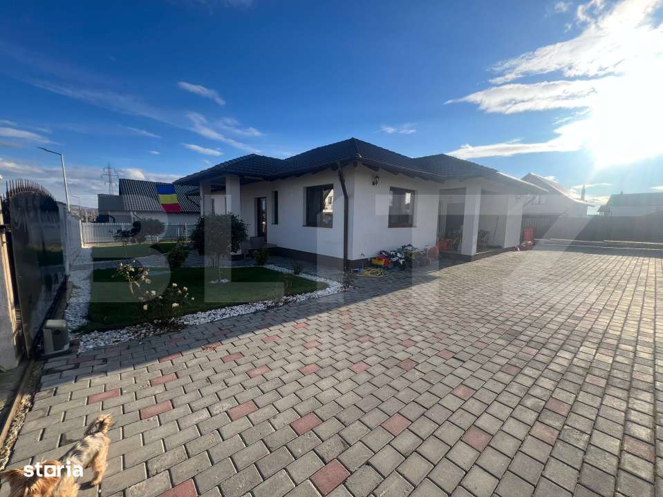 Casa Moderna in Stil Mediteranean, Nazna – Mobilata, Utilata, Zona L - Imagine principală: 4/10