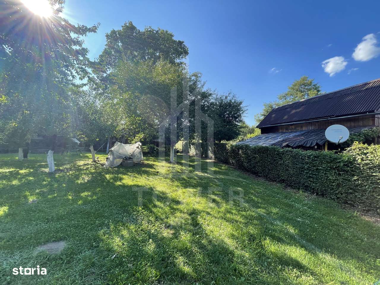 Teren deosebit cu cabană din lemn, Tocile – locație liniștită - Imagine principală: 4/20