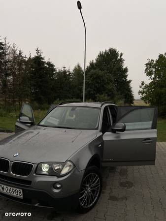 BMW X3 xDrive18d - 1