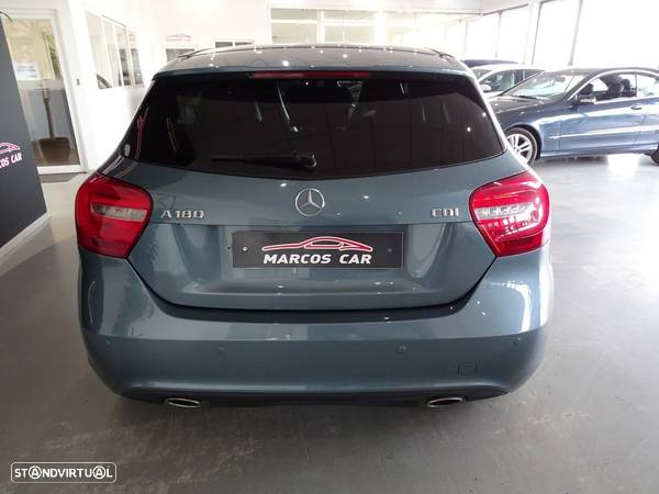 Mercedes-Benz A 180 CDi BE Edition Urban - 4