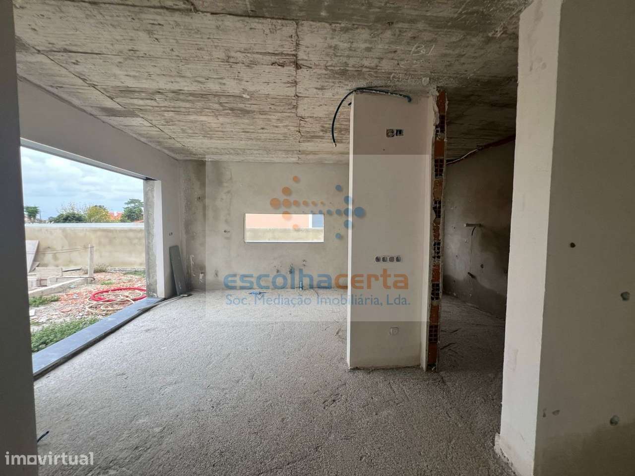 Moradia T5 C/ Piscina-10