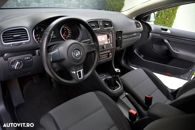 Volkswagen Golf 1.6 TDI DPF 4Motion Comfortline - 8