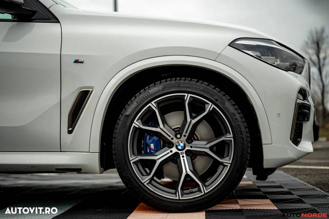 BMW X5 M M50d - 8