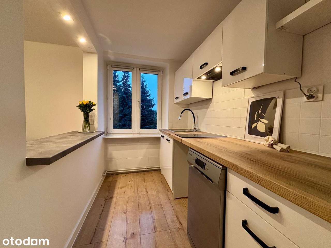 Mieszkanie wynajem - niskie opłaty - przynależne 2 miejsca parkingowe - Pełny obrazek: 2/12