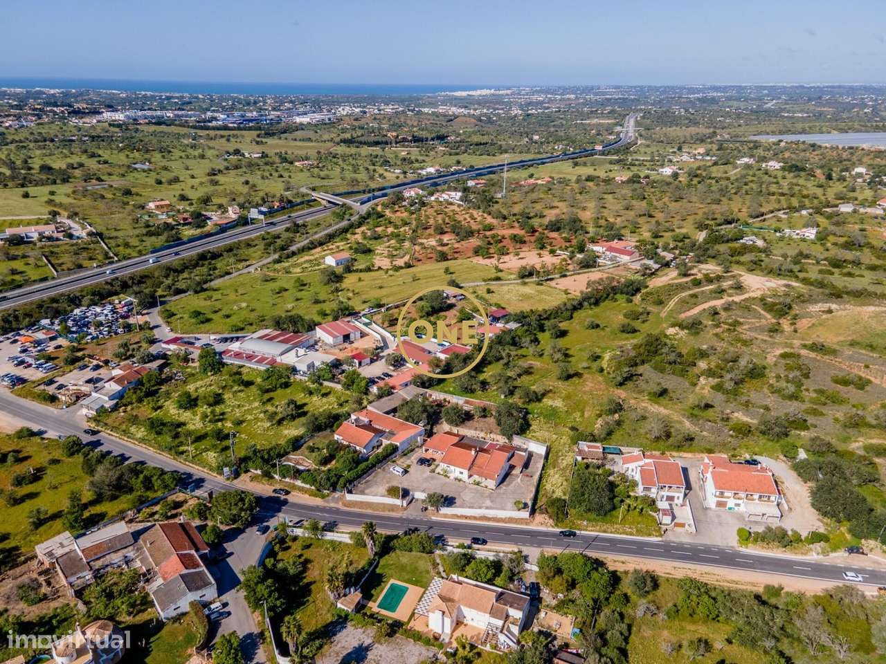 Moradia Térrea com excelente Terreno e Armazém - Assumadas - Tunes - A - Grande imagem: 4/38