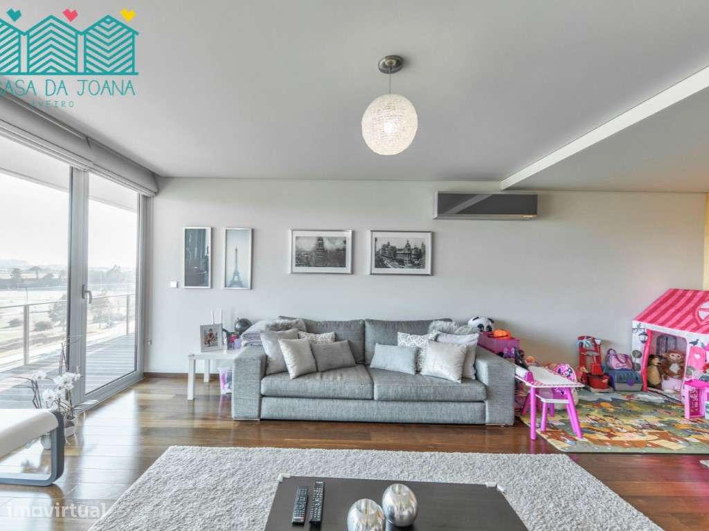 Apartamento T3 com Lugares de Garagem em Aveiro - Grande imagem: 4/36