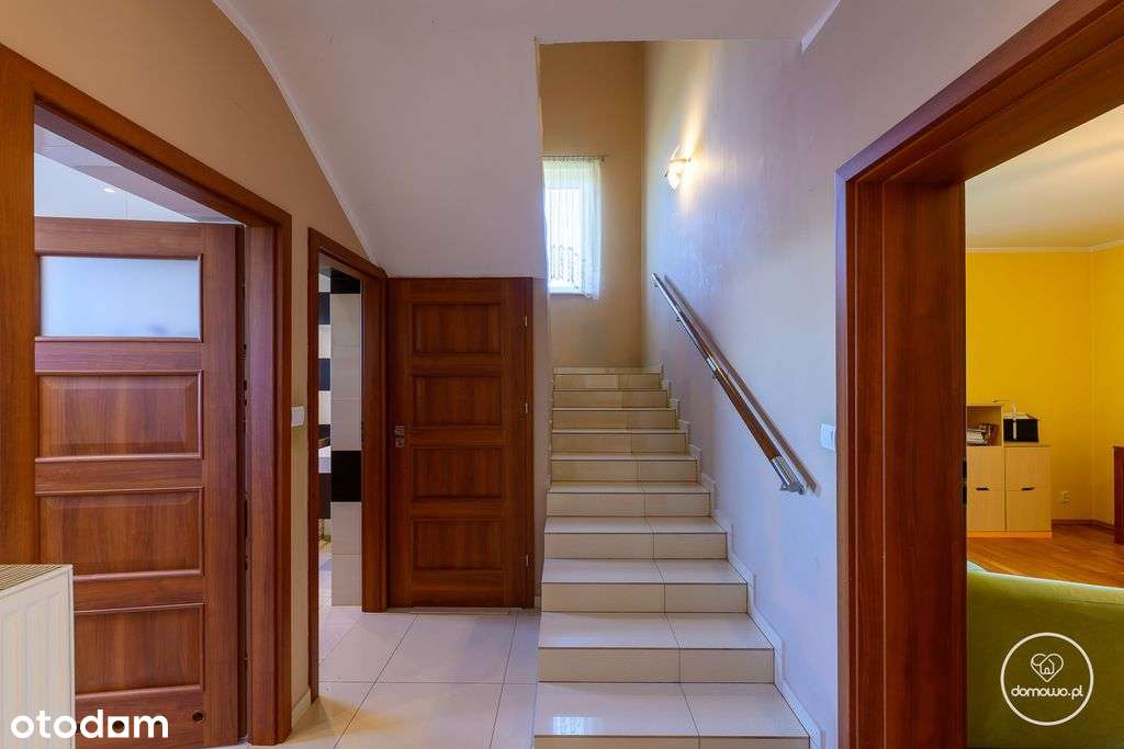 Bliźniak | Łomianki 5min | 200m2 | 2009r | 5 Pokoi-7