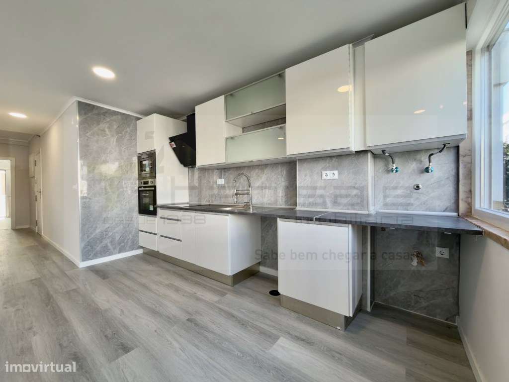 Apartamento T2 Oeiras Totalmente Remodelado - Grande imagem: 4/23