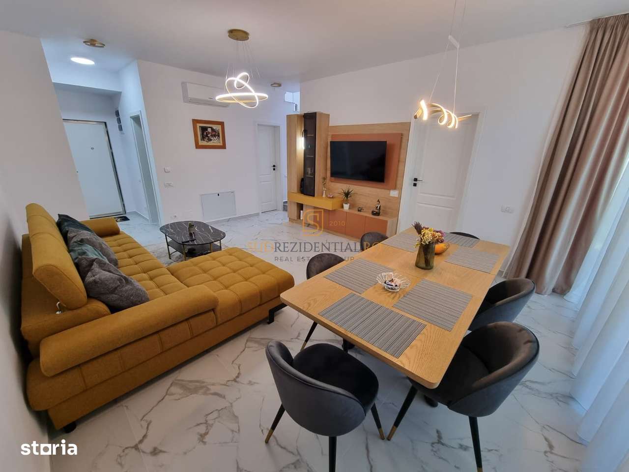 Vila 4 camere, Comuna Berceni, eficienta energetic, P+1E - Imagine principală: 2/20