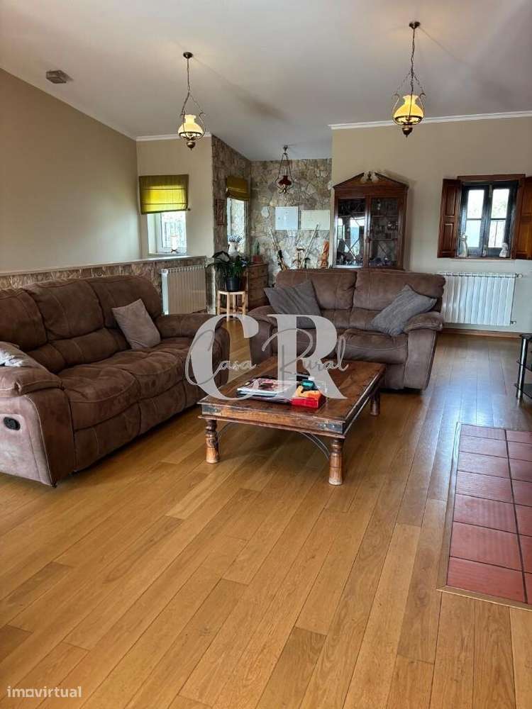 Casa isolada de 3 quartos com piscina, garagem, poço e vistas deslumbr-27