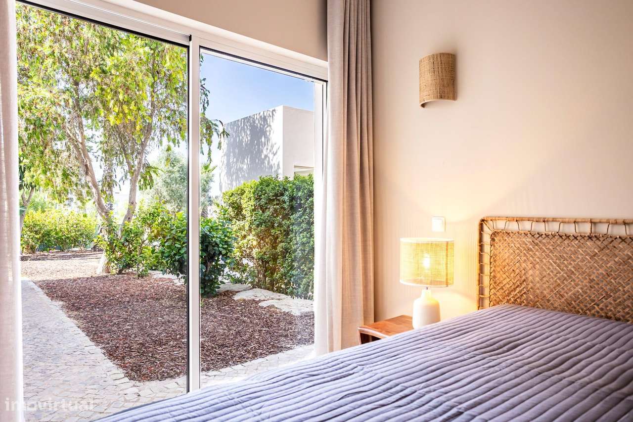 Conforto e Exclusividade: Moradia em Condomínio Privado-23