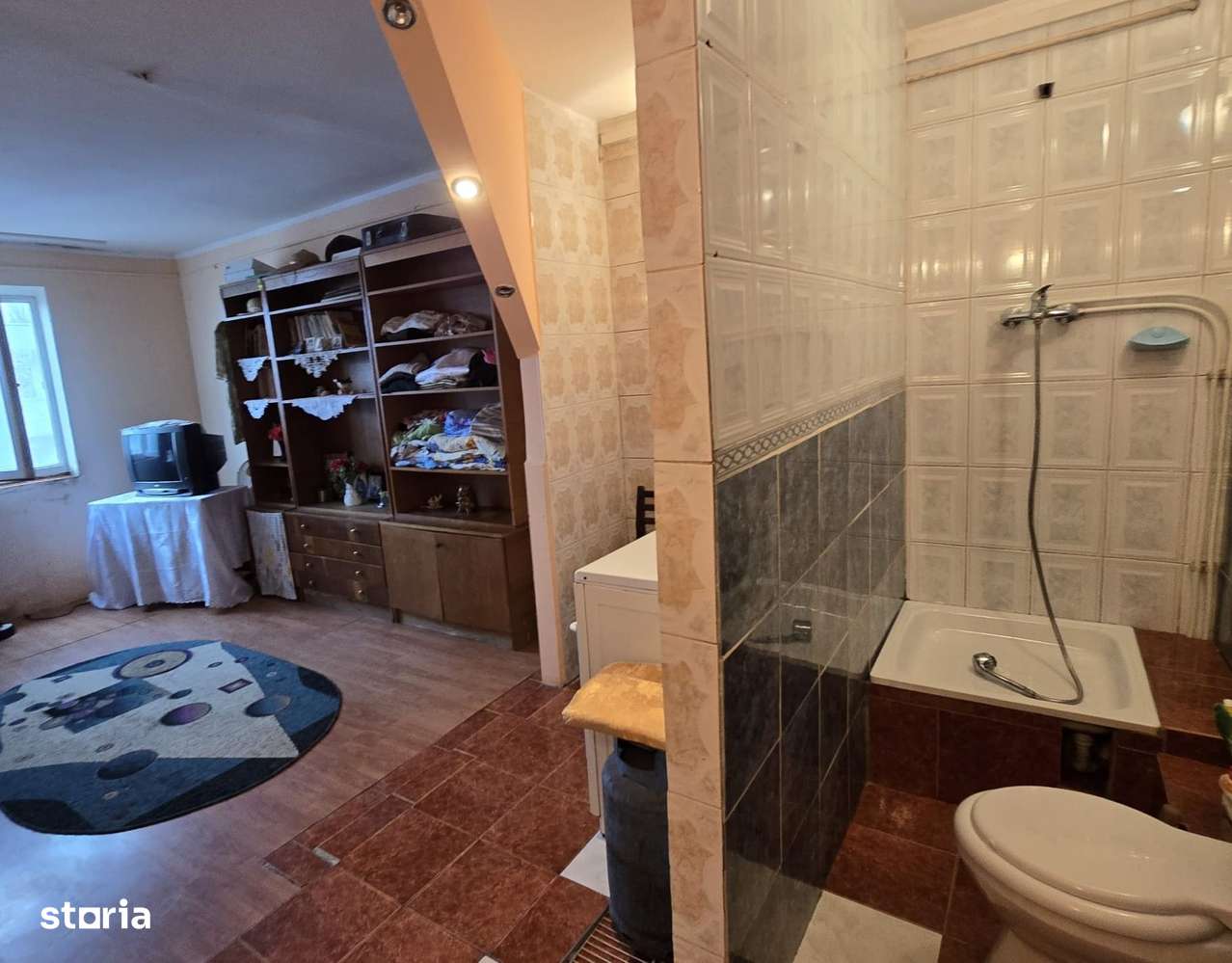 De vânzare garsonieră de buget Strada Condorilor, (uzina Aerostar).-9