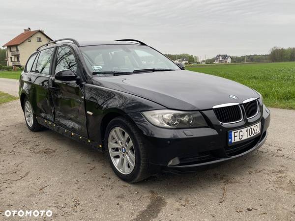 BMW Seria 3 320d - 3