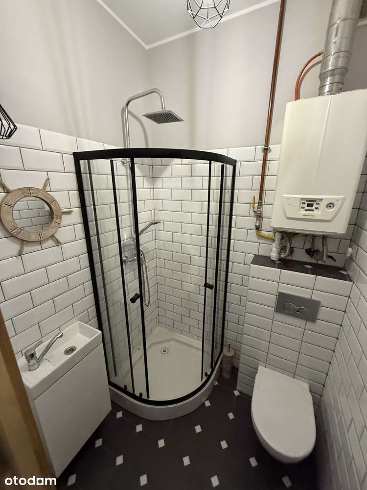 Wynajmij kawalerkę w centrum Radomia - Pełny obrazek: 4/5