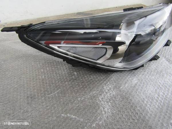 Farol direito (otica) Kia Rio ano 2017 (original) - 9