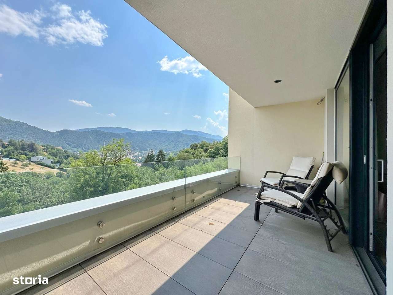 Studio de închiriat în Belveo Residence – Drumul Poienii, Brașov - Imagine principală: 3/16