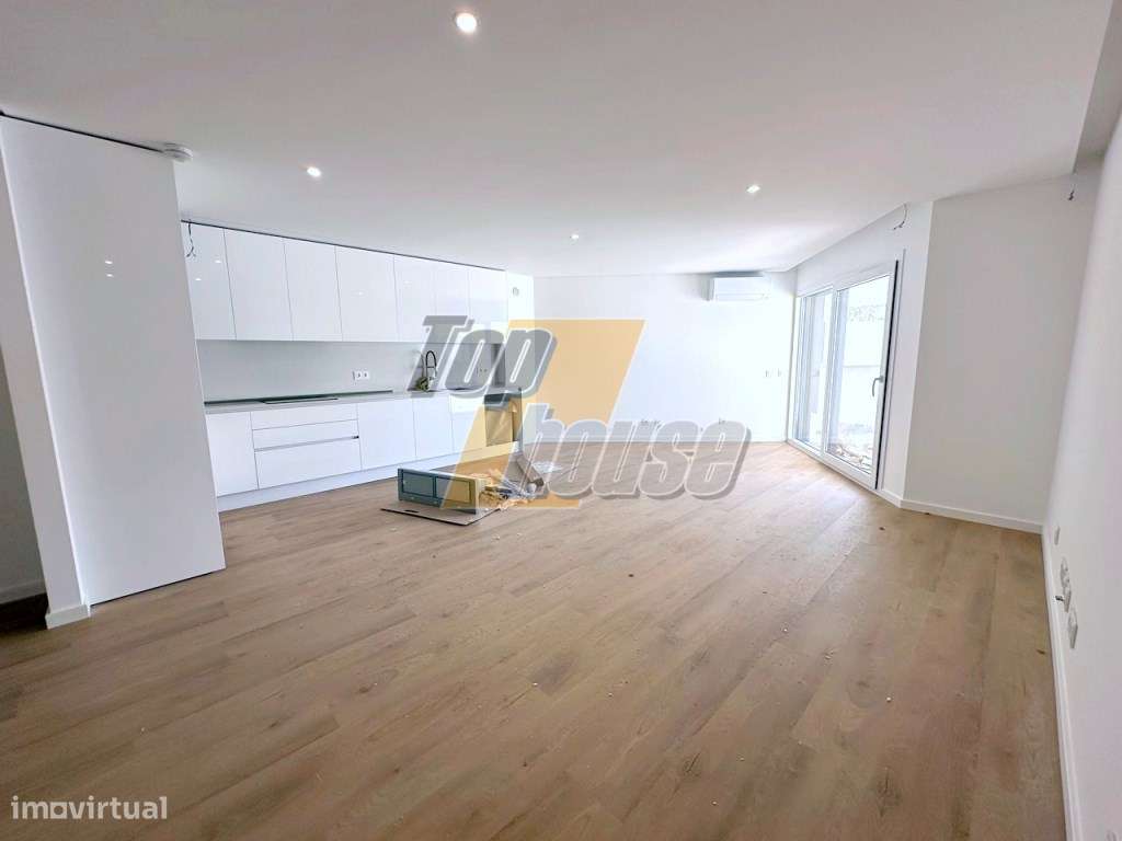 Apartamento T2 Novo terraço 71m2 e Parqueamento Arrecadação - Costa... - Grande imagem: 2/18