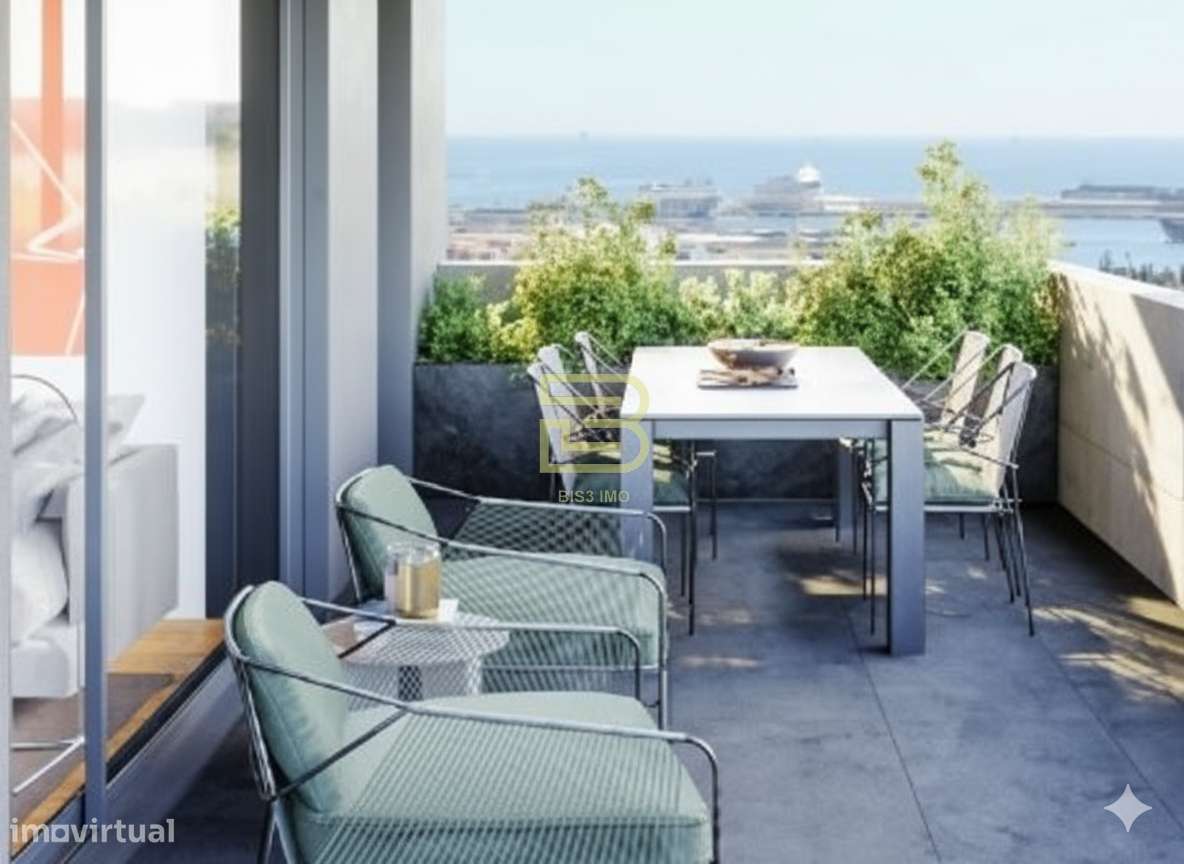 PENTHOUSE T3  EXCLUSIVA com vistas panorâmicas em Leça da Palmeira, Ma-15