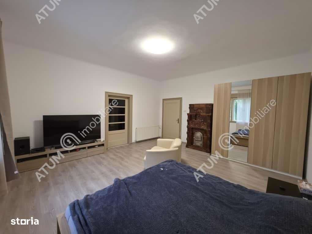 Casa 5 camere si gradina de 370 mp in zona Piata Cibin din Sibiu - Imagine principală: 3/13
