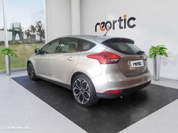 Ford Focus 1.0 EcoBoost Business - 3