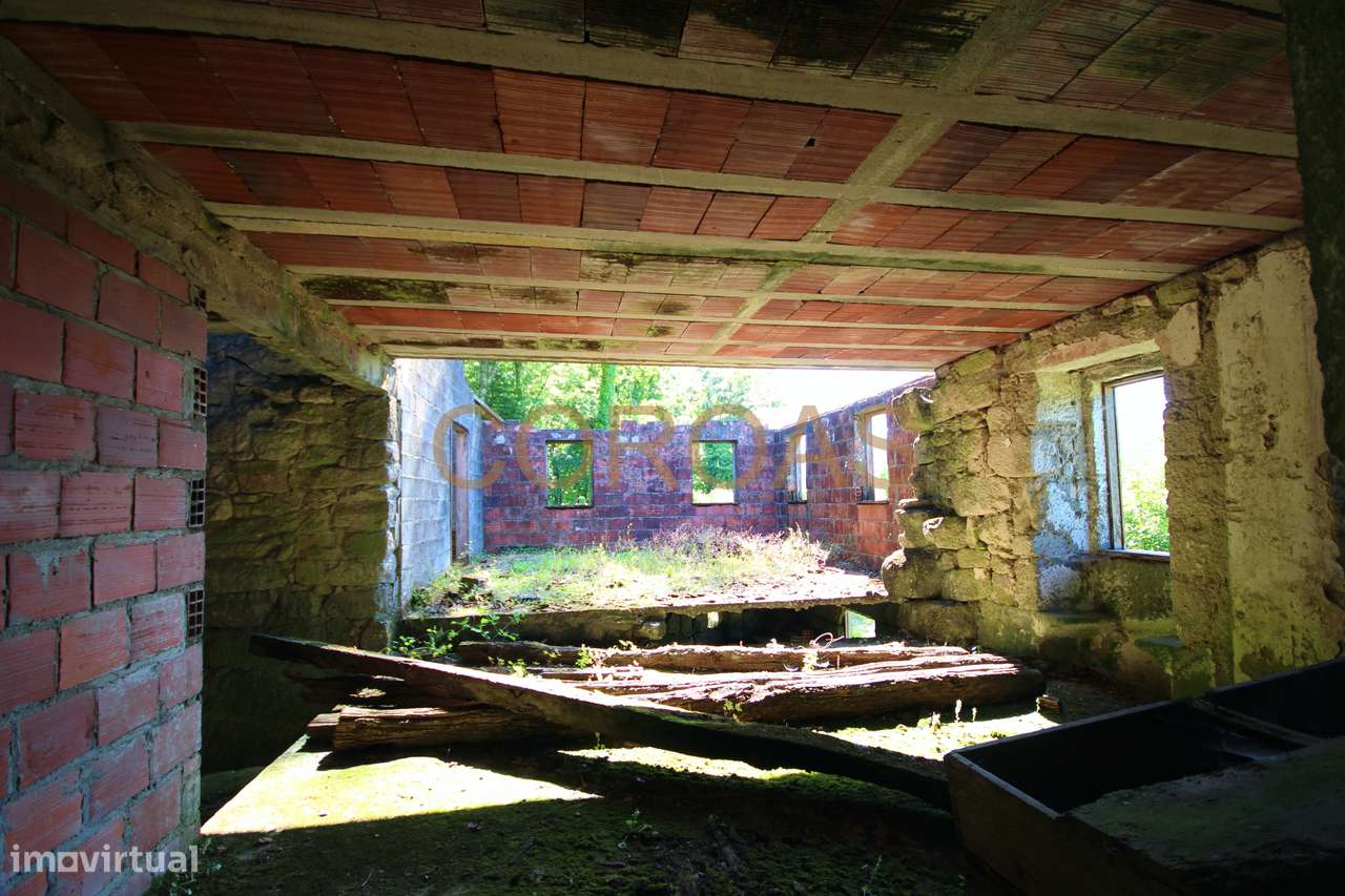 RUINA - TERRAS DE BOURO - 1.450 M2 TERRENO
braga-17