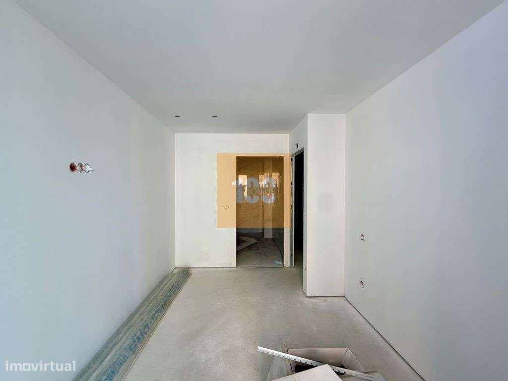 T2 duplex com jardim - Capelo Residences-13