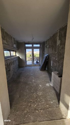 Cumpana-vila P+M, teren 320mp, constructie solida-5