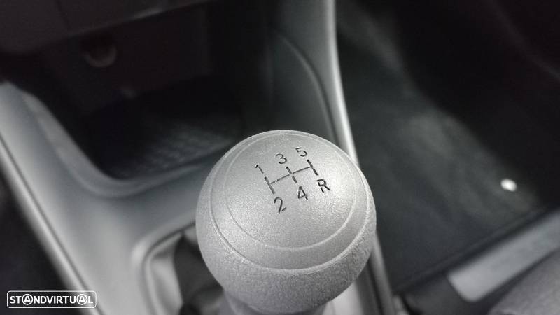 Toyota Yaris 1.0 VVT-i Comfort - 27