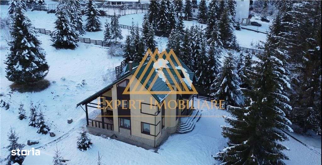 CASA DINTRE BRAZI intr- un taram de poveste - Imagine principală: 3/20