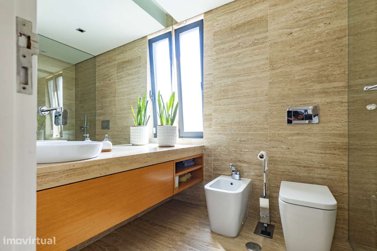 Moradia isolada T6 lote de 1002m2 piscina Sesimbra-55